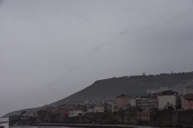 Sinop'ta füze test atışları yapıldı