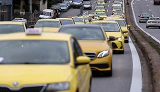 Yunanistan'ın başkenti Atina'da taksiciler 48 saatlik greve gitti