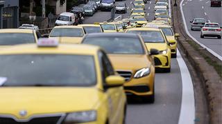 Yunanistan'ın başkenti Atina'da taksiciler 48 saatlik greve gitti