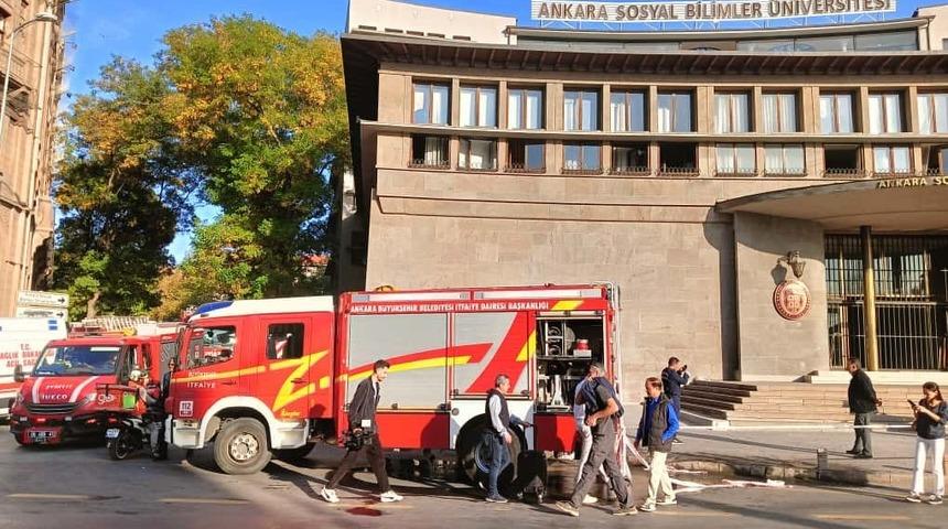 Ankara’da üniversitede duman sızıntısından etkilenen 6 kişi hastaneye kaldırıldı