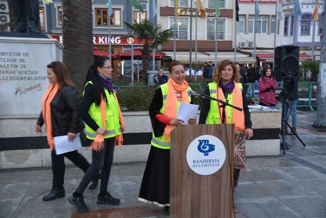 Bandırma’da kadınlar 8 Mart’ı kutladı