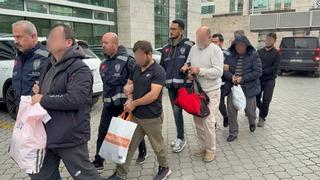 FETÖ'nün yeni yapılanmasına yönelik operasyonda gözaltına alınan 1 kişiye ev hapsi