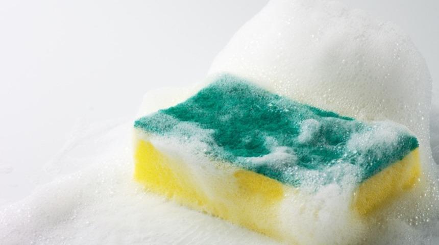 Mutfağınızdaki sünger tuvaletinizden 200 bin kat daha kirli