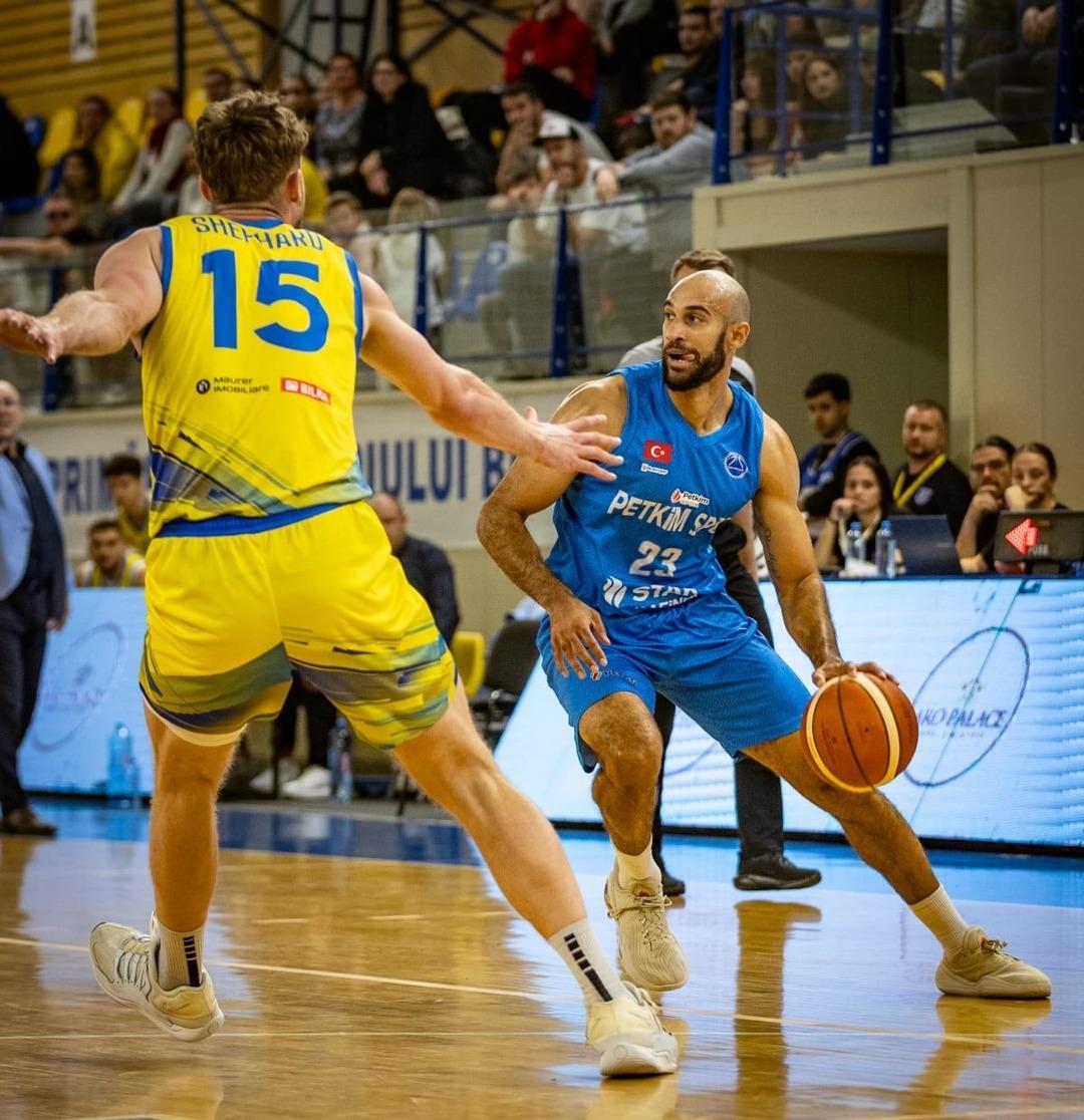 FIBA Europe Cup da Aliağa kazandı! CSM Corona Brasov: 73 - Aliağa Petkimspor: 97 1