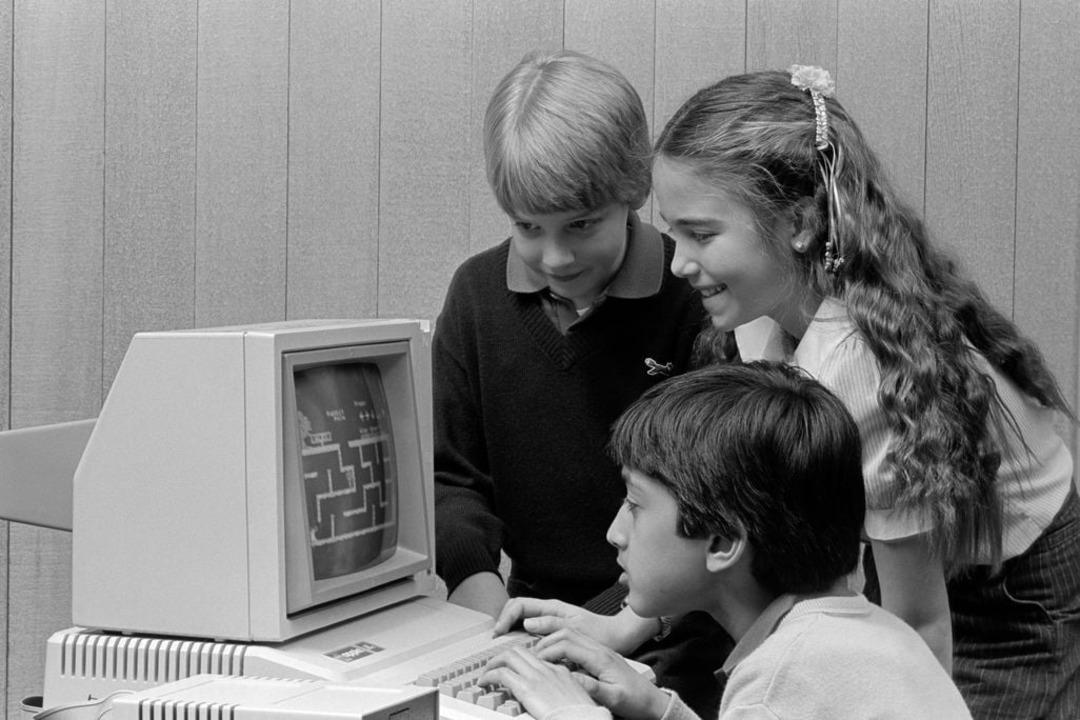 Eskiden evde internet bağlatmak için yaşadığımız 10 çile 9