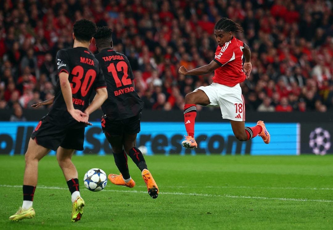 Şampiyonlar Ligi nde Benfica evinde Leverkusen e kaybetti! Ajax ile birlikte sonunculuğa demir attı! Jose Mourinho galibiyete haset kaldı 4