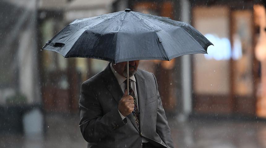 Meteoroloji uyardı: 30 şehirde sağanak yağış bekleniyor! Bu illerde yaşayanlar dikkat!