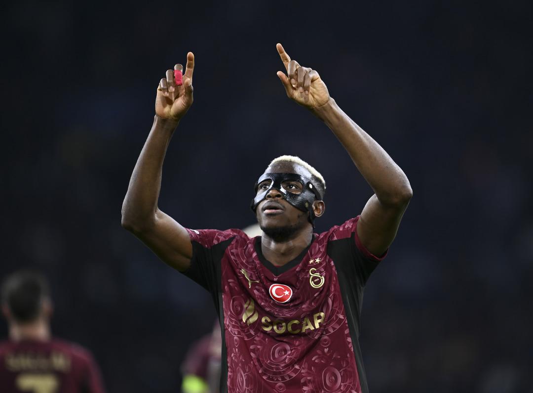 Nihat Kahveci Galatasaray ın UEFA Şampiyonlar Ligi ndeki Ajax galibiyieti sonrası Galatasaray ı öve öve bitiremedi: Biz ne izledik ya? 4