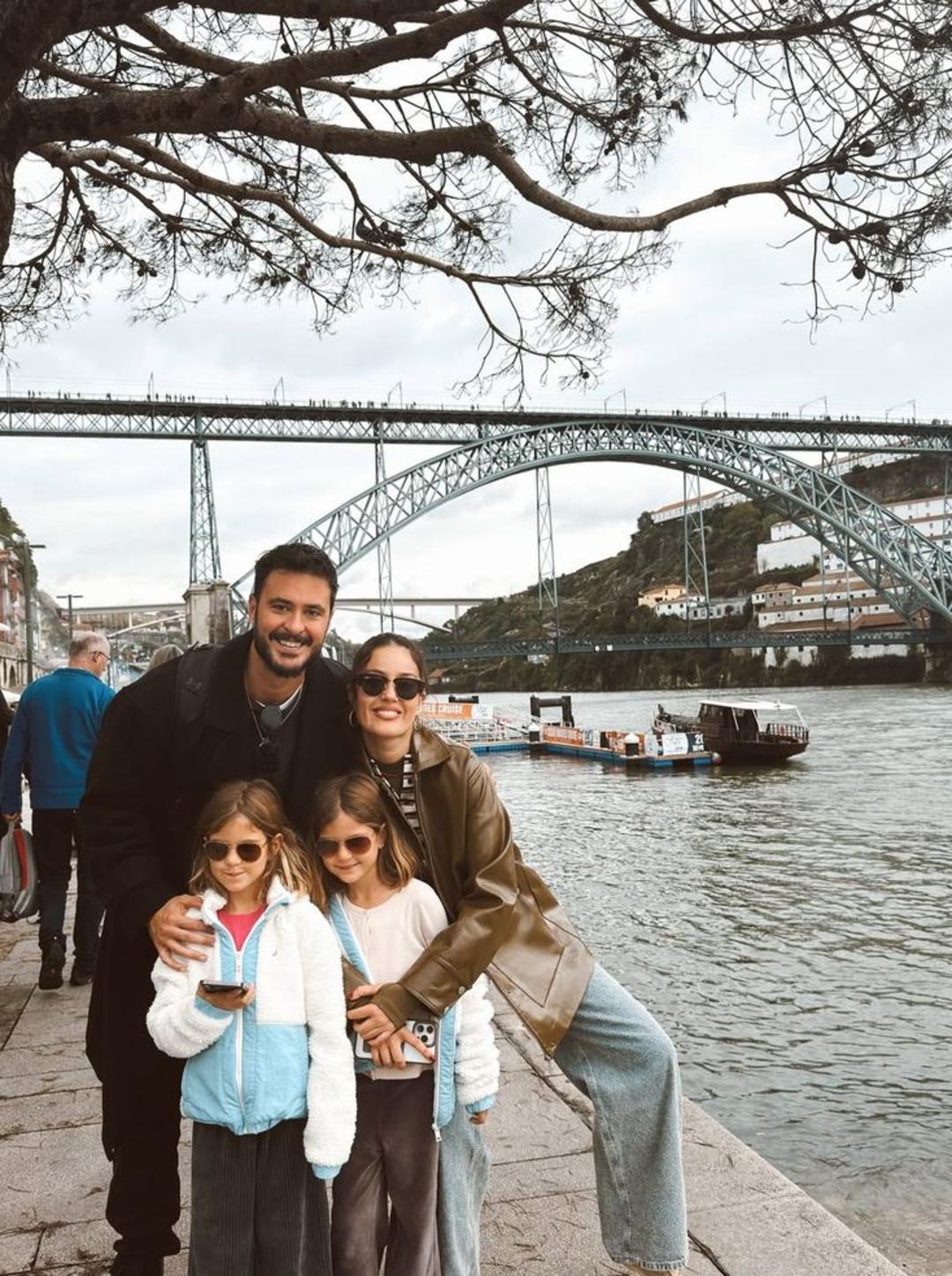 3835696_6d0e5f26c1c96575761028abe4c45de7