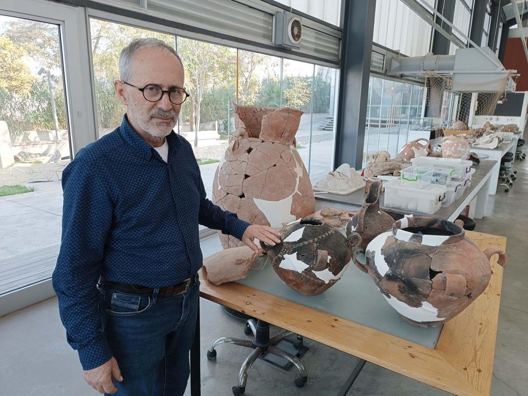 Depremle yıkılmış! Kazılarda dikkat çeken detay o figürler oldu: Tam 5 bin yıllık 6