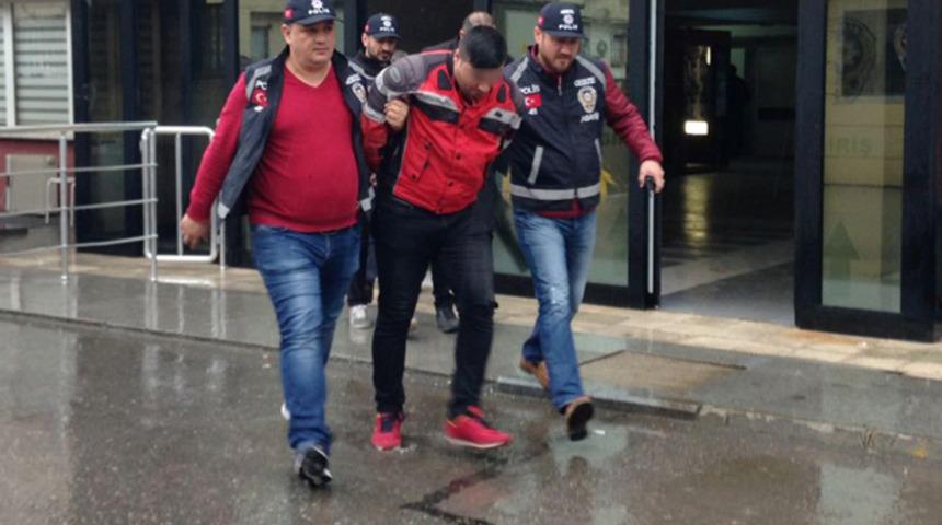 Kendilerini polis olarak tanıtıp tecavüz ettiler!