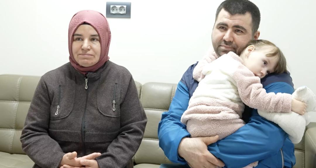 Bir anne, iki can: Karaciğeriyle kızına hayat verdi 3