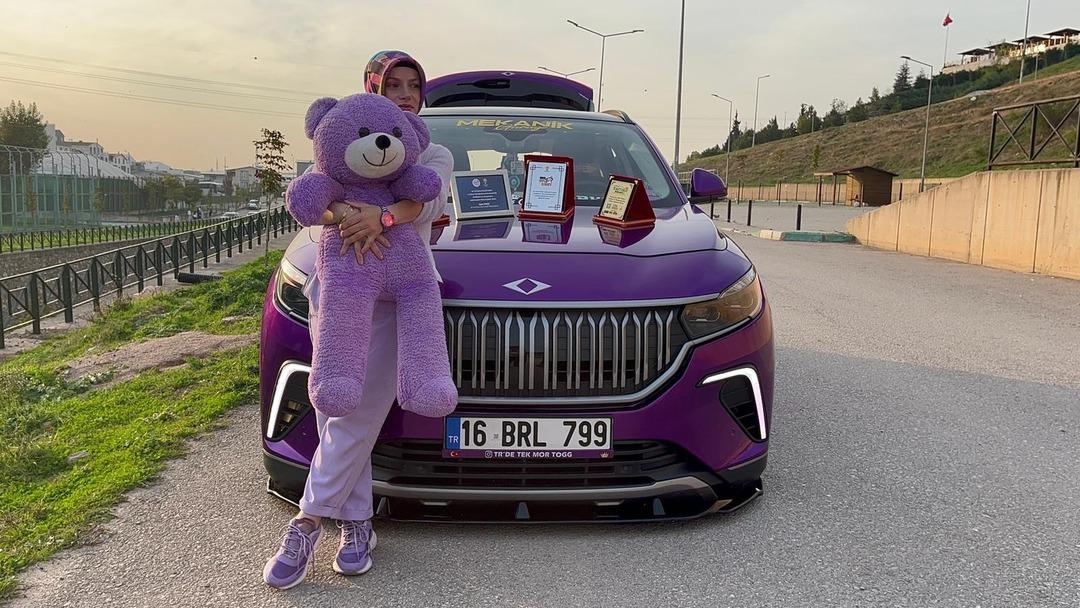 TOGG u modifiye etti: Boyadı, değiştirdi, dönüştürdü... O tasarımla plaket bile kazandı 5