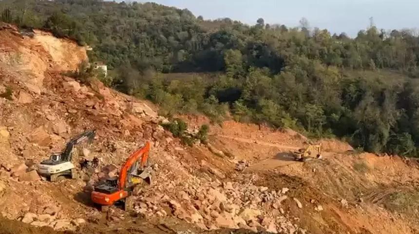 Göçük faciasında yeni tehlike! Çalışmalara ara verildi