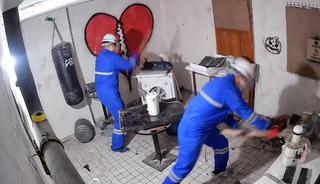 İlginç girişim! 1000 TL ödeyip kırıp döküyorlar