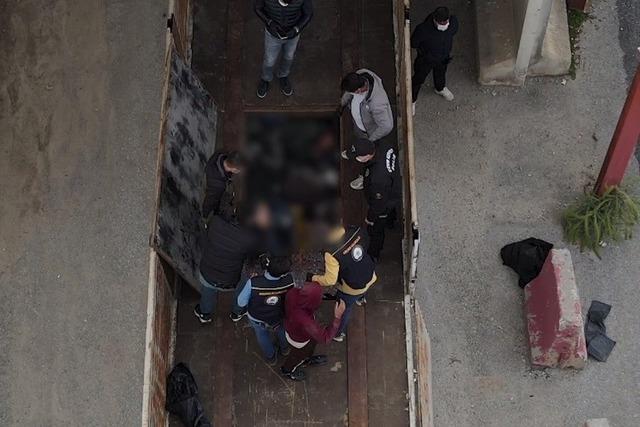 640xauto Bitlis’te 20 düzensiz göçmen yakalandı