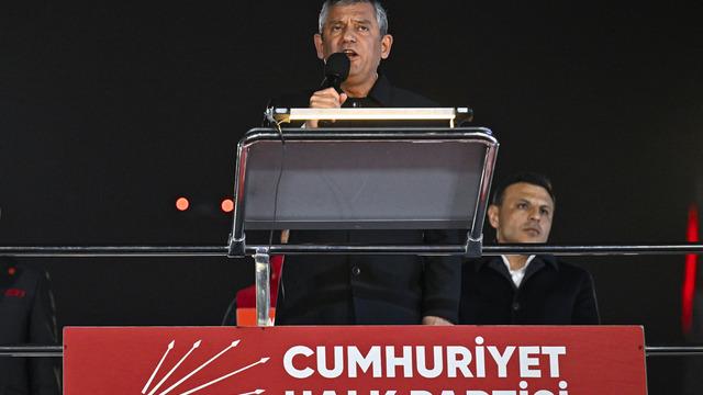 Son dakika | Suç duyurusunda da bulunuldu! Cumhurbaşkanı Erdoğan'dan Özgür Özel'e manevi tazminat davası