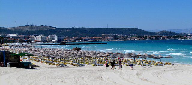 Çeşme Belediyesi, Ilıca Plajı'nı kiraladı