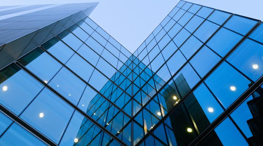 Camı kim, ne zaman icat etti? Camı ilk kim buldu?