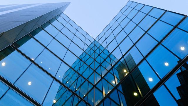 Camı kim, ne zaman icat etti? Camı ilk kim buldu?