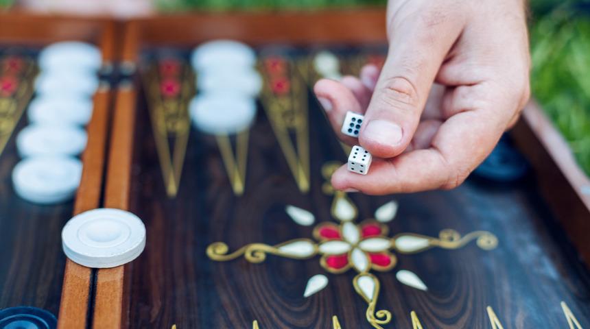 Tavlayı kim, ne zaman icat etti? Tavlayı ilk kim buldu?