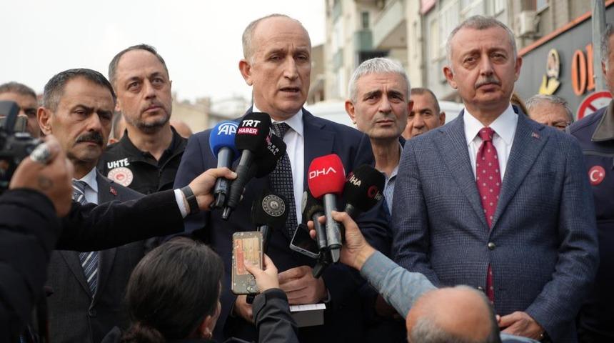 Bakan Yardımcısı Bulut: "Bu binanın zarar g&ouml;rmesinde zemin &ouml;nemli bir etken olmuş"