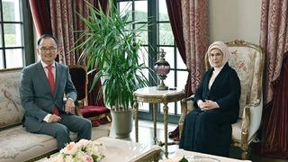 Emine Erdoğan, Çin'in Ankara Büyükelçisi ile bir araya geldi