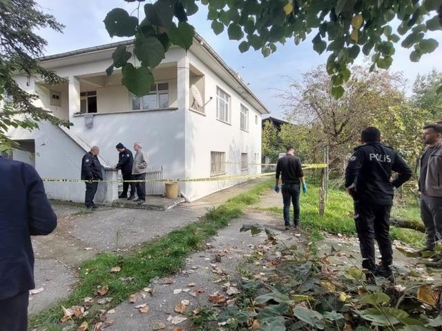 Ziyarete gelen eniştesi evde cansız bedenini buldu