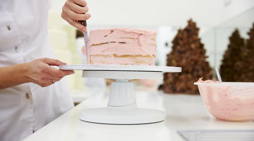 Yemeyin de yanında yatın: Ev yapımı pastaları coşturacak 6 püf noktası