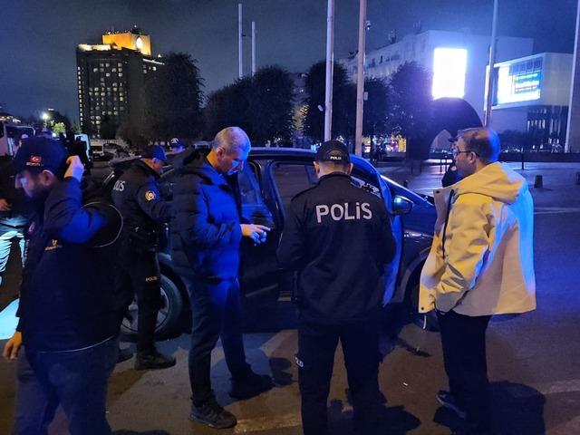 İstanbul Emniyeti'nden Taksim'de "huzur" uygulaması