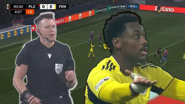 Hollandalı hakem Allard Lindhout Jhon Duran'ın son saniyede çekilmesine penaltı vermedi! Fenerbahçe isyan etti...