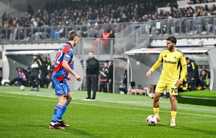 Eski hakemden Victoria Plzen maçı hakemi Allard Lindhout için çok sert sözler: 'Korkaklık, eyyam, skandal'  G5