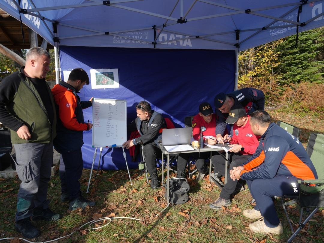 1200xauto Kastamonu'da anne ve oğlu günlerdir aranıyor! Köylüye sordukları son soru ortaya çıktı