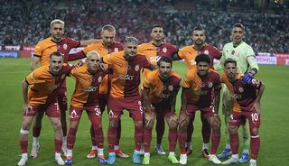 Galatasaray'da da forma giymişti! 31 yaşında futbolu bıraktı