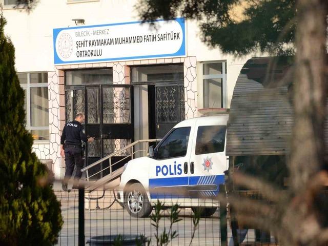 Ortaokul öğrencisine okulda elektrik çarptı