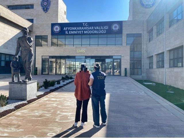 FETÖ’den aranan şahsı polis yakaladı
