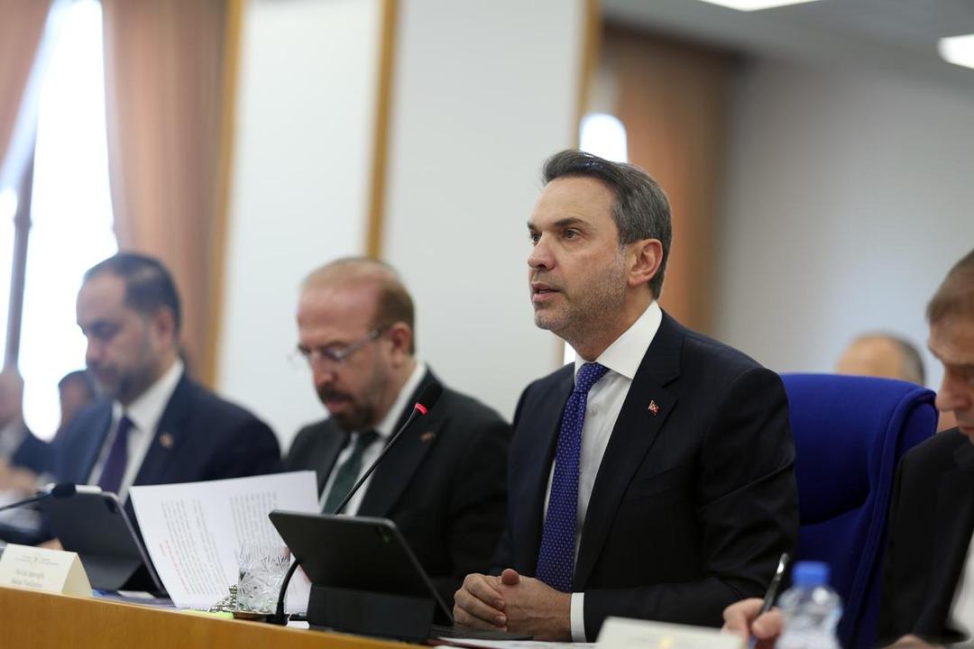 Bütçe görüşmelerinde AK Parti ile CHP arasında tartışma çıktı! AK Partili vekilden borcunu ödeseydin çıkışı 4