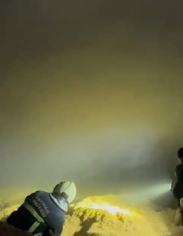 Batman’da saman ve arpa deposunda yangın 1