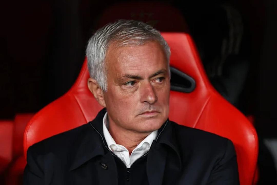Mourinho nun Benfica sı Şampiyonlar Ligi gelirinde Galatasaray ı geçti! Taraftar çılgına döndü... 1