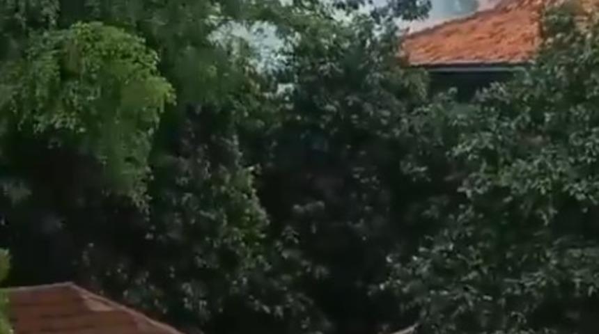 Endonezya'da camide patlama: 54 yaralı