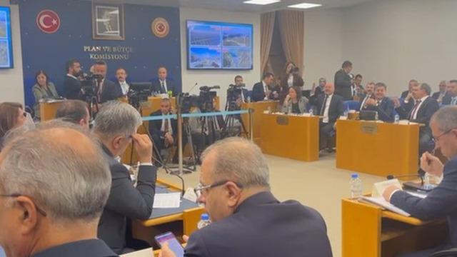 Bütçe görüşmelerinde AK Parti ile CHP arasında tartışma çıktı! AK Partili vekilden 'borcunu ödeseydin' çıkışı