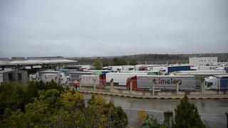 Kapıkule’de rekor geçiş: 1 saatte 96 tır işlem gördü