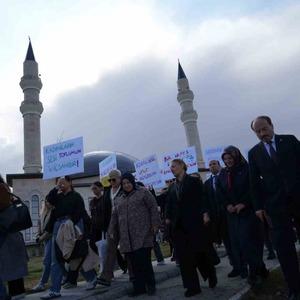 ETÜ’de, Kadına yönelik şiddete karşı farkındalık yürüyüşü