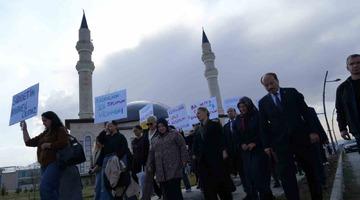 ETÜ’de, Kadına yönelik şiddete karşı farkındalık yürüyüşü