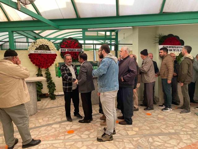 Kazada hayatını kaybeden genç, memleketinde son yolculuğuna uğurlandı 5