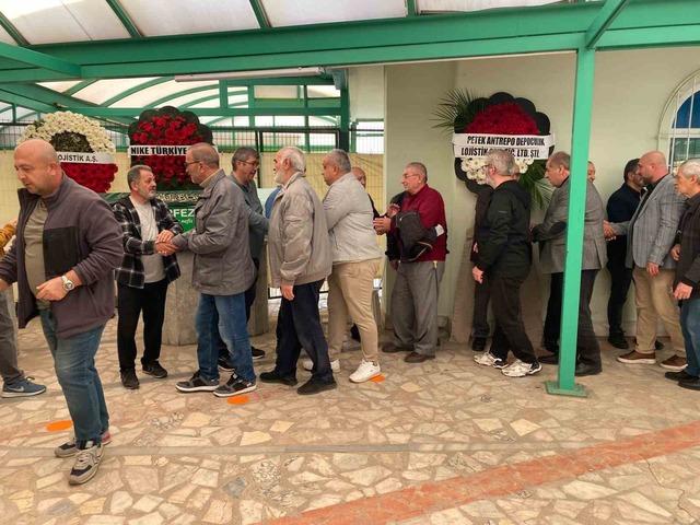 Kazada hayatını kaybeden genç, memleketinde son yolculuğuna uğurlandı 4