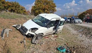 Hisarcık’ta takla atan aracın sürücüsü yaralandı