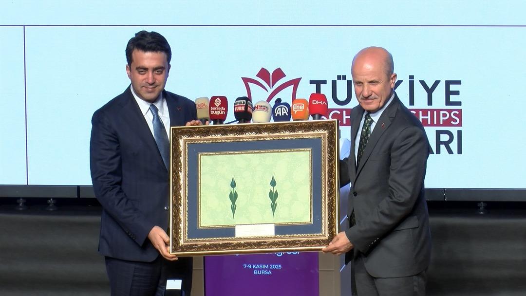 YÖK Başkanı Erol Özvar açıkladı: "Yapay zeka için mevzuat hazırlıyoruz" 3