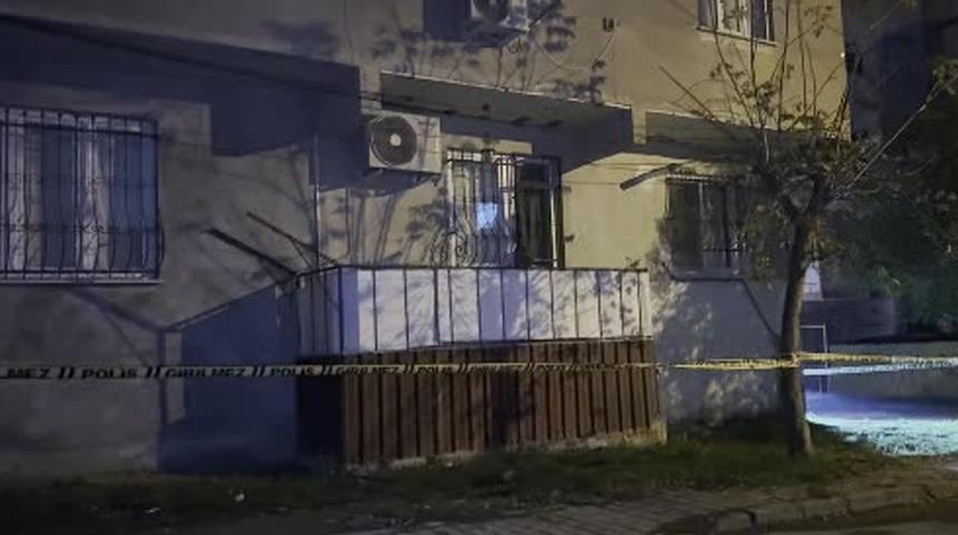 Kocaeli'de bir binada daha &ccedil;atlaklar meydana geldi! Faciadan d&ouml;n&uuml;ld&uuml;: 2 ay &ouml;nce...