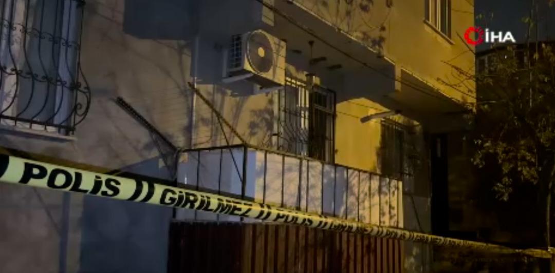 Kocaeli de bir binada daha &ccedil;atlaklar meydana geldi! Faciadan d&ouml;n&uuml;ld&uuml;: 2 ay &ouml;nce... 1